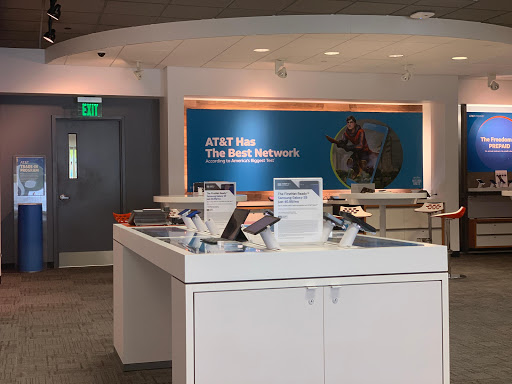 Cell Phone Store «AT&T», reviews and photos, 10315 Silverdale Way NW, Silverdale, WA 98383, USA