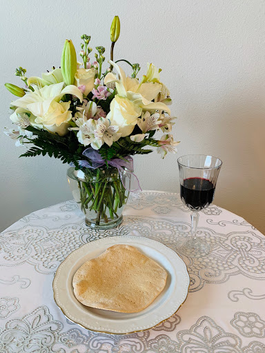 Florist «Roberts Flower Shop», reviews and photos, 423 Castroville Rd, San Antonio, TX 78207, USA