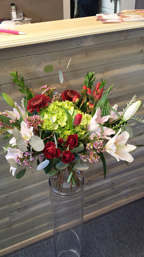 Florist «Flowers of Distinction», reviews and photos, 28 Russell St, Litchfield, CT 06759, USA