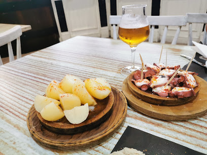 Restaurante Peregrinus - Rúa Valle Inclán, 33, 32004 Ourense, Spain