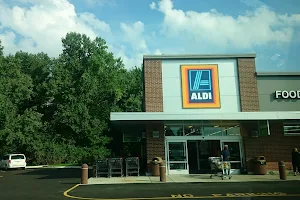 ALDI image