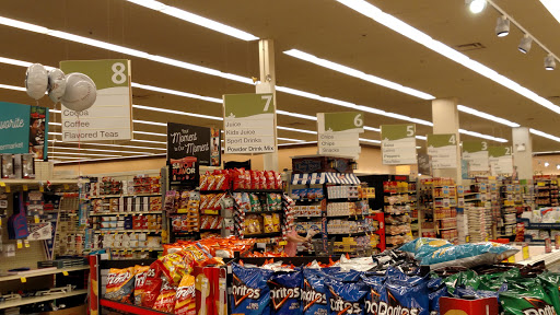 Grocery Store «Jewel-Osco», reviews and photos, 3124 N Lewis Ave, Waukegan, IL 60085, USA
