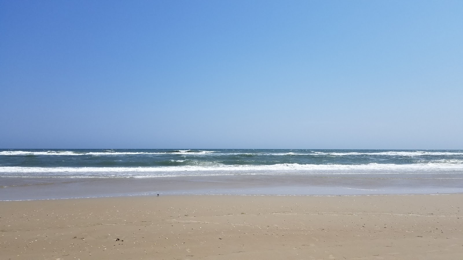 Foto de Frisco beach con recta y larga