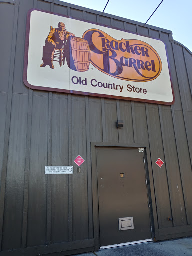 American Restaurant «Cracker Barrel Old Country Store», reviews and photos, 2003 Village Dr, Leeds, AL 35094, USA