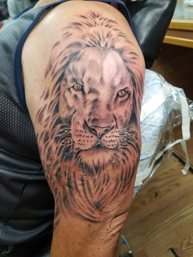 Tattoo Shop «My Tattoo Shop, Fort Lauderdale», reviews and photos, 900 W Sunrise Blvd, Fort Lauderdale, FL 33311, USA