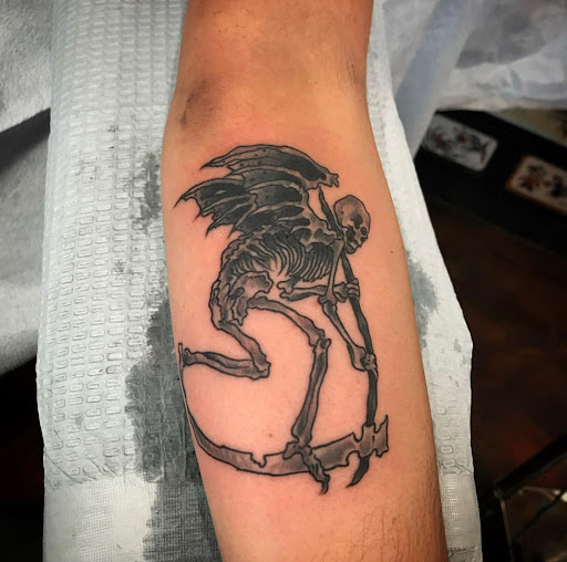 Explore breast cancer tattoos ideas, creative tattoo ideas in Libertyville, available at Lucky Seven Tattoo