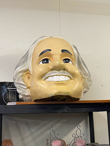 Thrift Store «Lucky Dog Thrift», reviews and photos, 158 E Main St, New Holland, PA 17557, USA