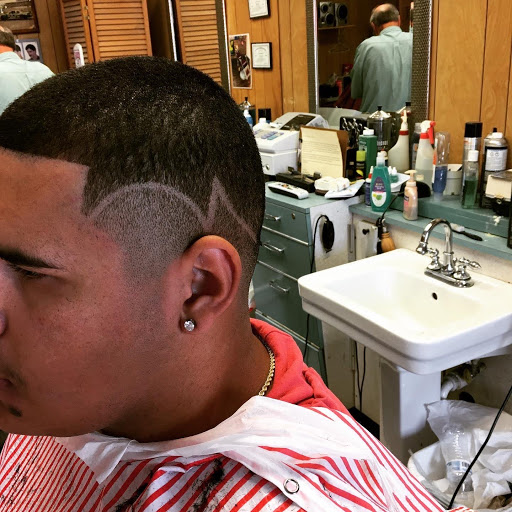 Barber Shop «Johns Barber Shop», reviews and photos, 738 N Main St, Waynesville, NC 28786, USA