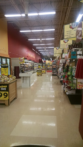 Grocery Store «Hannaford Supermarket», reviews and photos, 401 E Albany St, Herkimer, NY 13350, USA