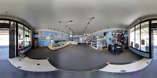 Tobacco Shop «Broham Smoke Shop», reviews and photos, 4643 Freeport Blvd, Sacramento, CA 95822, USA