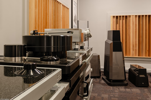 Home Audio Store «HiFi Buys», reviews and photos, 3157 Peachtree Rd NE, Atlanta, GA 30305, USA