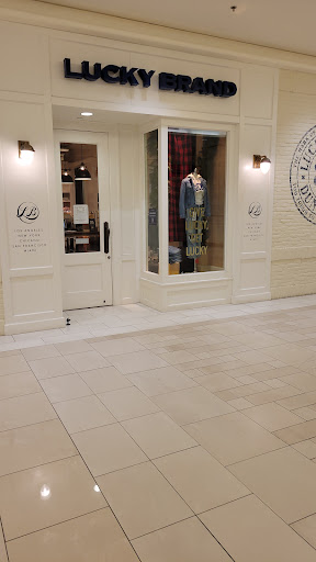 Movie Theater «AMC Southdale 16», reviews and photos, 400 Southdale Ctr, Edina, MN 55435, USA