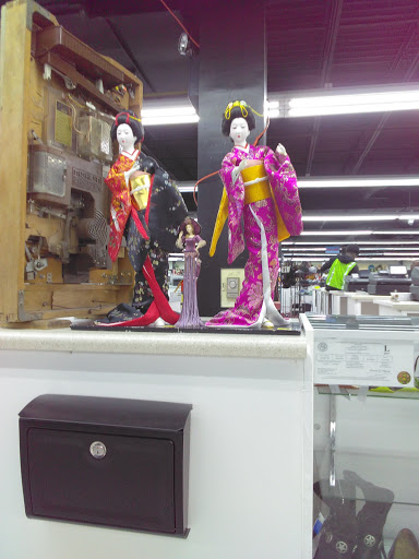 Thrift Store «Southern Thrift Market», reviews and photos, 5775 Jimmy Carter Blvd, Norcross, GA 30071, USA