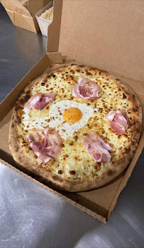 Plats et boissons du Pizzeria Pizza L’Ovalie à Bagnères-de-Bigorre - n°17