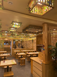 Atmosphère du Restaurant coréen Bibim House La Fayette à Paris - n°18