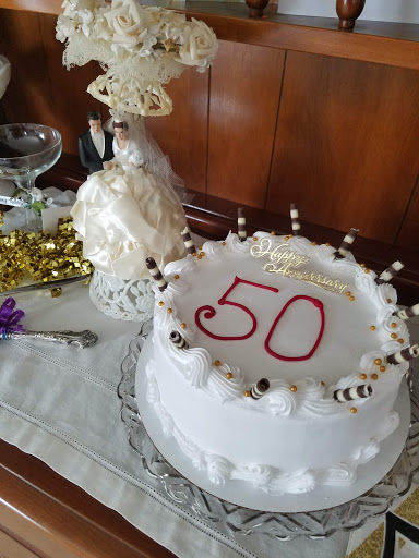 Cafe «Paris Cafe & Desserts», reviews and photos, 2950 28th St SE, Grand Rapids, MI 49512, USA