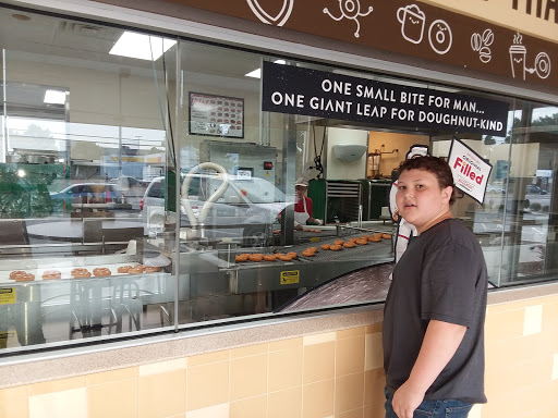 Donut Shop «Krispy Kreme», reviews and photos, 3400 W Mercury Blvd, Hampton, VA 23666, USA