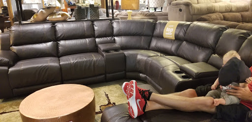 Furniture Store «Levin Furniture», reviews and photos, 400 Chauvet Dr, Pittsburgh, PA 15275, USA