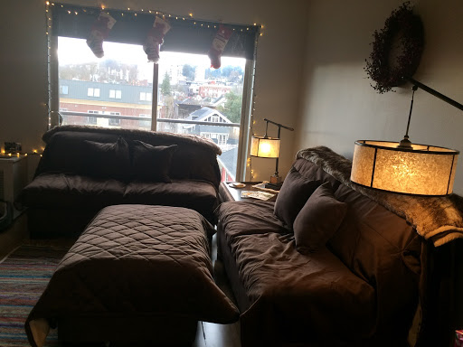 Furniture Store «Portland Furniture», reviews and photos, 908 NW 23rd Ave, Portland, OR 97210, USA