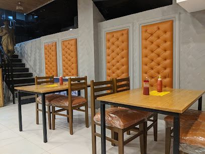 New Yorker Pizza Peshawer - Mall Tower Rd, Peshawar Cantonment, Peshawar, Khyber Pakhtunkhwa, Pakistan