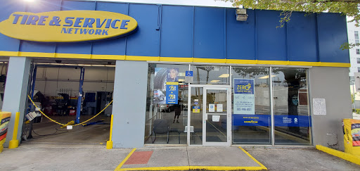 Tire Shop «Goodyear Auto Service Center», reviews and photos, 3690 Bird Rd, Coral Gables, FL 33133, USA