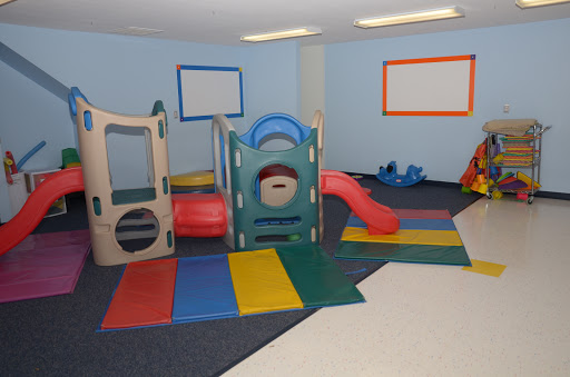 Day Care Center «Rainbow Child Care Center», reviews and photos, 3261 Owen Rd, Fenton, MI 48430, USA