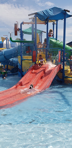 Water Park «Uhrichsville Water Park», reviews and photos, 401 E 12th St, Uhrichsville, OH 44683, USA