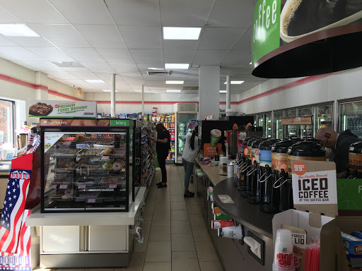 Convenience Store «7-Eleven», reviews and photos, 8813 4th Ave, Brooklyn, NY 11209, USA