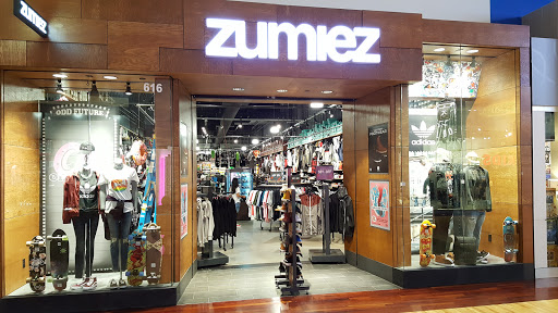 Zumiez