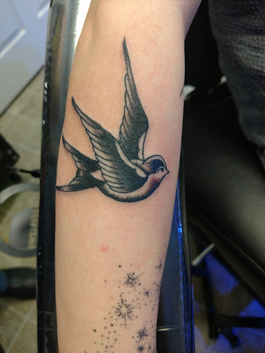 Explore ideas girly pretty hand tattoos, creative tattoo ideas in Knoxville, available at Archangel Custom Ink Tattoo & Piercing