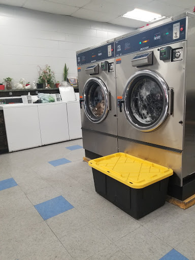 Laundromat «Sierra Coin Laundry Lavanderia», reviews and photos, 9932 Sierra Ave, Fontana, CA 92335, USA