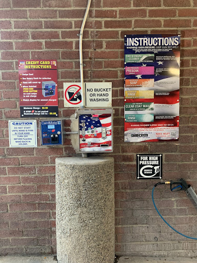 Car Wash «Spirit of America Car Wash», reviews and photos, 659 E Ogden Ave, Naperville, IL 60563, USA