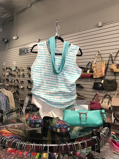 Thrift Store «Assistance League of Sacramento», reviews and photos, 2751 Fulton Ave, Sacramento, CA 95821, USA