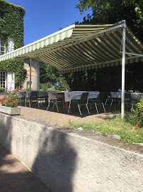 Photos du propriétaire du Restaurant Hostellerie le petit bonneval à Pérignat-lès-Sarliève - n°12