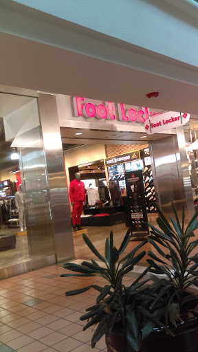 Shopping Mall «Greenbriar Mall», reviews and photos, 2841 Greenbriar Pkwy SW, Atlanta, GA 30331, USA