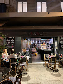 Atmosphère du Restaurant indien moderne Bollynan streetfood indienne - Montorgueil à Paris - n°4