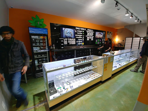 Alternative Medicine Practitioner «Talent Health Club», reviews and photos, 1007 S Pacific Hwy, Talent, OR 97540, USA