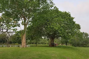 Wanatham Park image