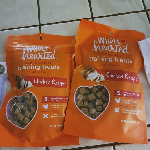 Pet Supply Store «Petco Animal Supplies», reviews and photos, 2687 Countryside Dr, Turlock, CA 95380, USA