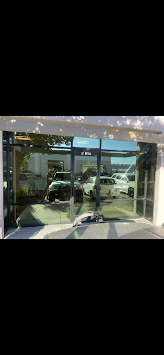 R&Q Overhead Doors image