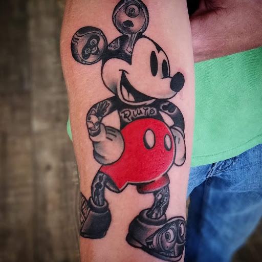 Explore honduras tattoo ideas, creative tattoo ideas in Lakeland, available at Black Swan Tattoo