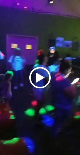 Party Equipment Rental Service «Hoppity Hop Inflatables», reviews and photos, 143 New Shackle Island Rd, Hendersonville, TN 37075, USA