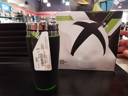 Video Game Store «GameStop», reviews and photos, 4757 Valley View Blvd NW B, Roanoke, VA 24012, USA