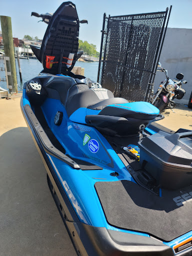 Motorcycle Dealer «Crossbay Motorsports of Howard Beach», reviews and photos, 164-01 Cross Bay Blvd, Howard Beach, NY 11414, USA