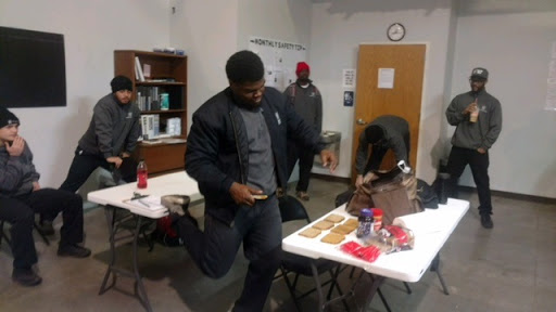 Moving and Storage Service «Two Men and a Truck», reviews and photos, 1335 Donaldson Hwy #13, Erlanger, KY 41018, USA