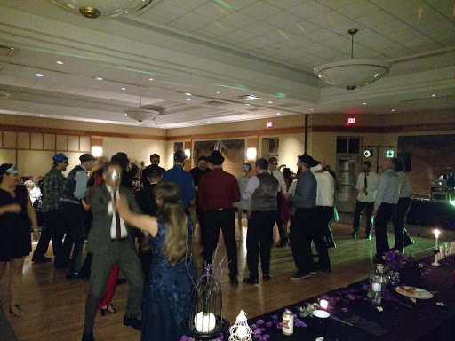 Community Center «Middleburg Heights Community Center», reviews and photos, 16000 Bagley Rd, Cleveland, OH 44130, USA