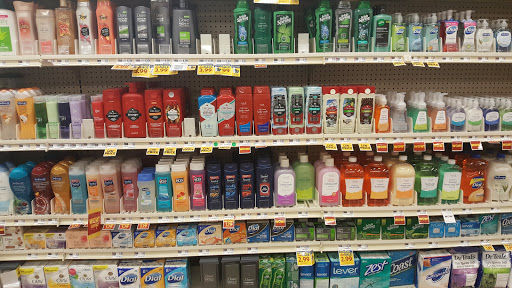 Grocery Store «Food Lion», reviews and photos, 1200 Beaver Brook Plz, New Castle, DE 19720, USA