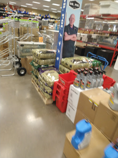 Animal Feed Store «Shoppers Supply», reviews and photos, 2880 S Alma School Rd, Chandler, AZ 85286, USA