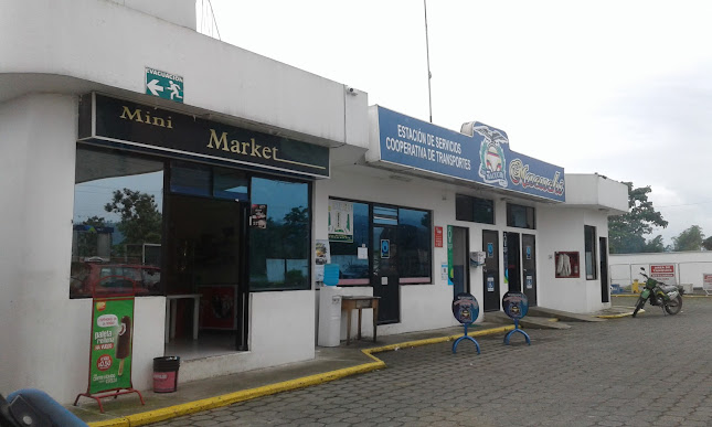 Opiniones de Estacion De Servicios Macuchi en La Mana - Gasolinera