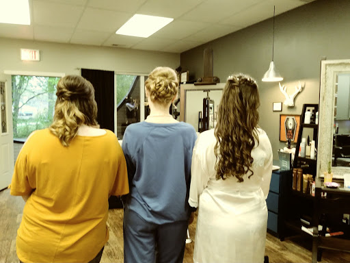 Beauty Salon «Anna Kate & Co. Salon», reviews and photos, 520 N Madison Ave, Greenwood, IN 46142, USA